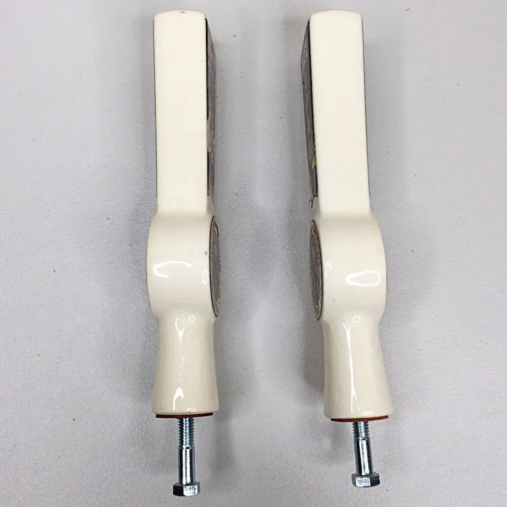 Lot of 2‎ Southern Oregon Brewing Tap Handle Pulls Pin Up Porter Nick Race IPA